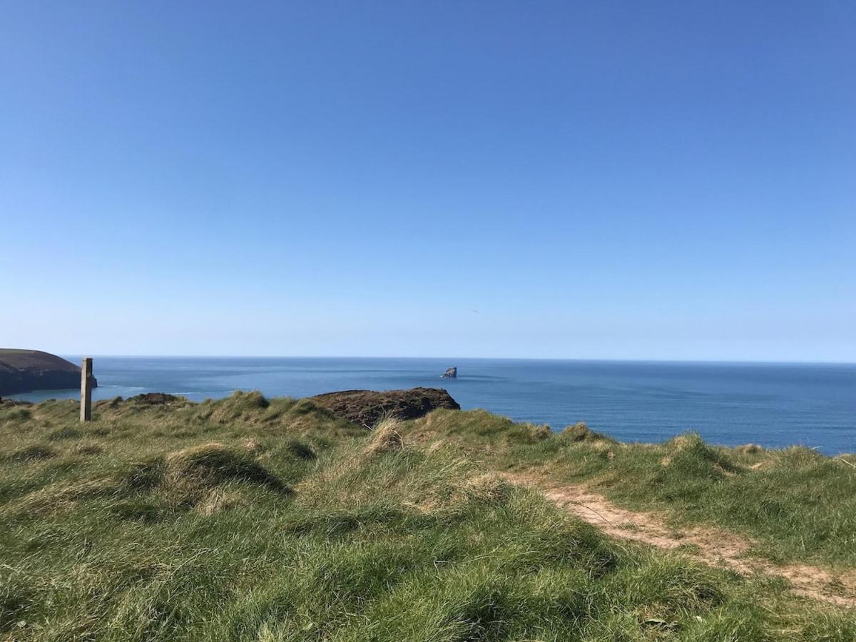 Little Dusty - Between St Agnes & Perranporth